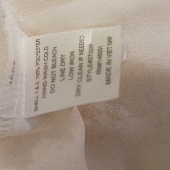 Women's Boho Floral Top Size S Cross Hatching V-neck Lightweight - Picture 4 of 6